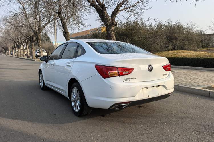 Used Buick Verano 2017 Sedan 20T Dual-Clutch Leading Model Exterior 6