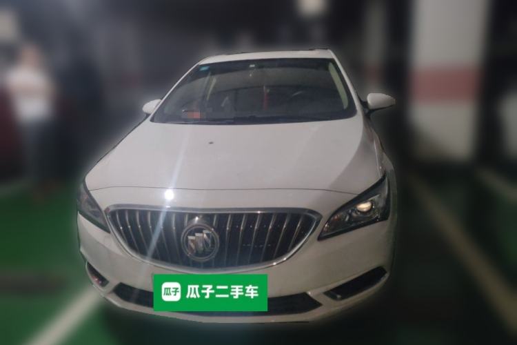 Used Buick Verano 2017 Sedan 20T Dual-Clutch Leading Model Front