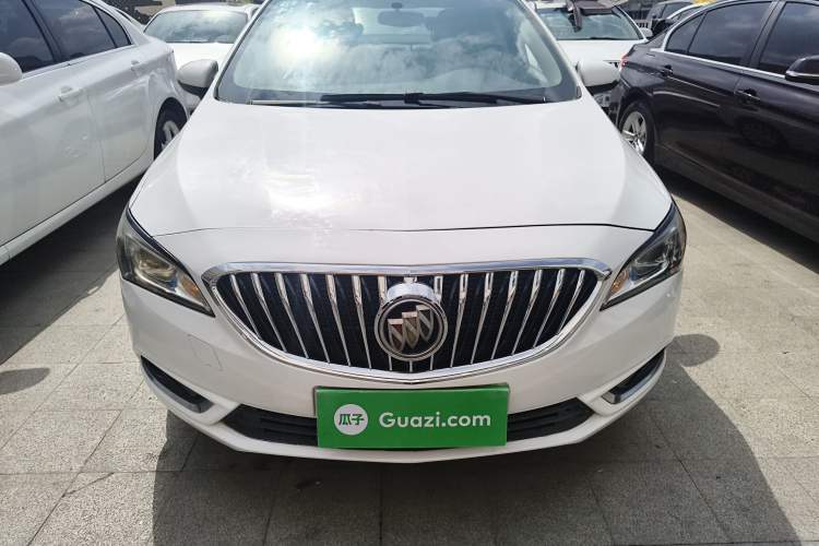 Used Buick Verano 2017 Sedan 20T Dual-Clutch Leading Model Front