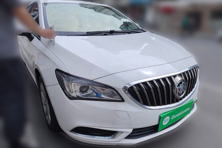 Used Buick Verano 2017 Sedan 15S Automatic Leading Model Front Right 45 Deg