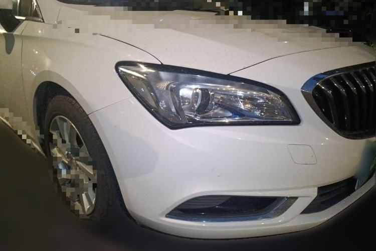 Used Buick Verano 2017 Sedan 15S Automatic Entry Model Front Right 45 Deg