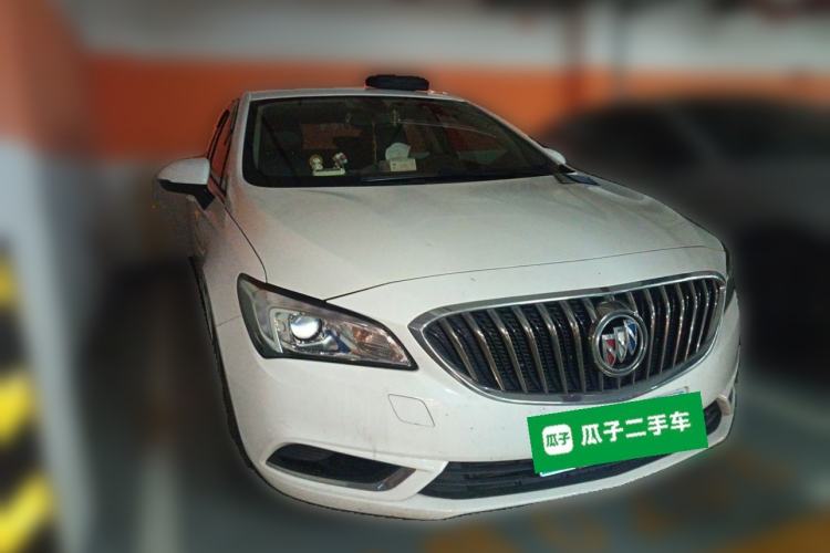 Used Buick Verano 2017 Sedan 20T Dual-Clutch Elite Model Front Right 45 Deg