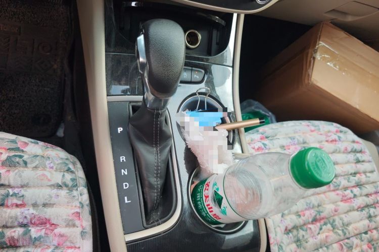 Used Buick Verano 2017 Sedan 15S Automatic Leading Model Gear Lever