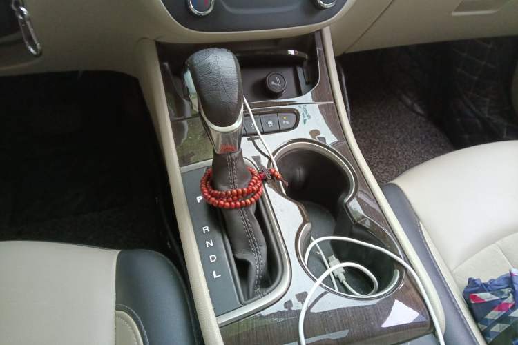 Used Buick Verano 2017 Sedan 15S Automatic Leading Model Gear Lever