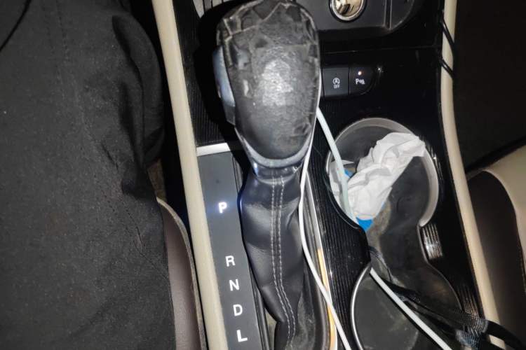 Used Buick Verano 2017 Sedan 15S Automatic Entry Model Gear Lever