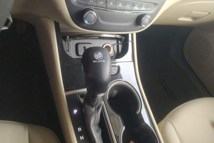 Used Buick Verano 2017 Sedan 15S Automatic Entry Model Gear Lever