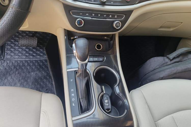 Used Buick Verano 2017 Sedan 15S Automatic Entry Model Gear Lever