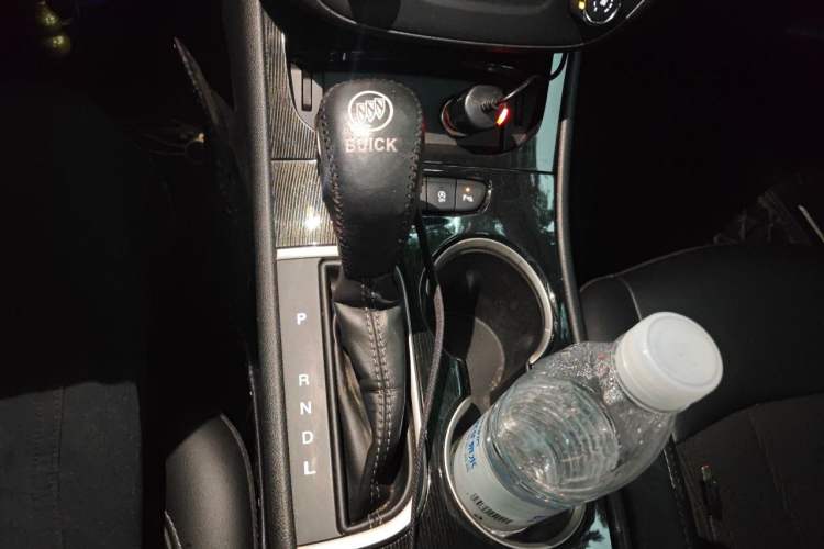 Used Buick Verano 2017 Sedan 20T Dual-Clutch Leading Model Gear Lever