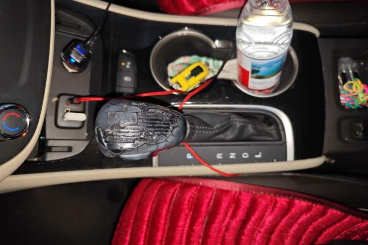 Used Buick Verano 2017 Sedan 15S Automatic Leading Model Gear Lever