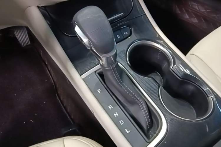 Used Buick Verano 2017 Sedan 15S Automatic Entry Model Gear Lever