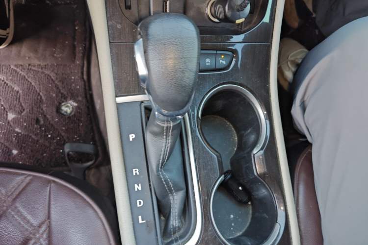 Used Buick Verano 2017 Sedan 15S Automatic Entry Model Gear Lever