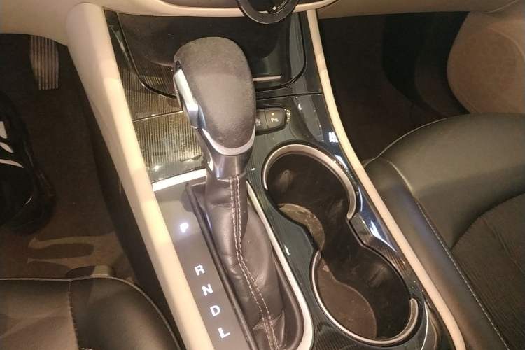 Used Buick Verano 2017 Sedan 15S Automatic Entry Model Gear Lever