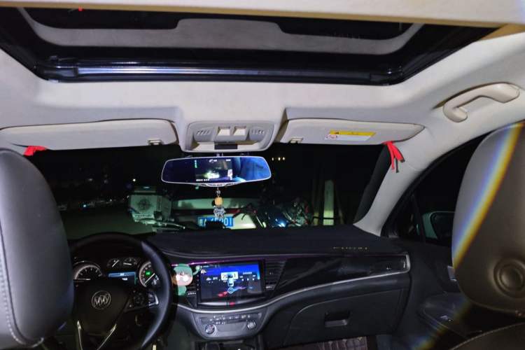 Used Buick Verano 2017 Sedan 20T Dual-Clutch Leading Model Headliner