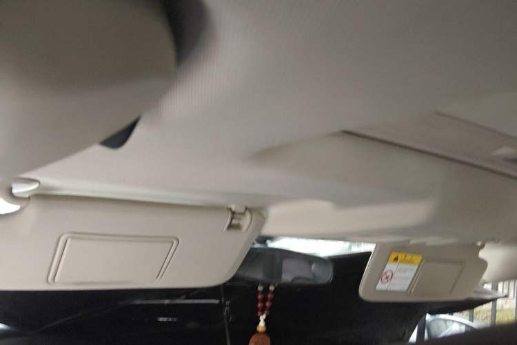Used Buick Verano 2017 Sedan 20T Dual-Clutch Elite Model Headliner