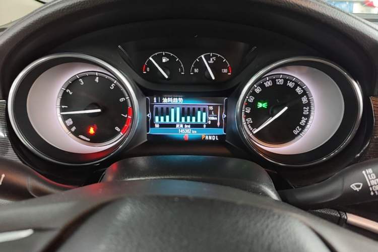 Used Buick Verano 2017 Sedan 20T Dual-Clutch Leading Model Instrument Cluster