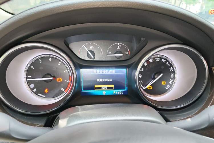 Used Buick Verano 2017 Sedan 20T Dual-Clutch Leading Model Instrument Cluster