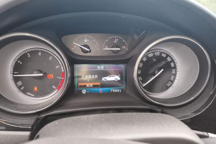 Used Buick Verano 2017 Sedan 20T Dual-Clutch Leading Model Instrument Cluster