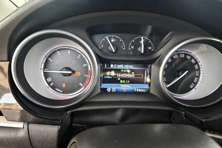 Used Buick Verano 2017 Sedan 20T Dual-Clutch Leading Model Instrument Cluster