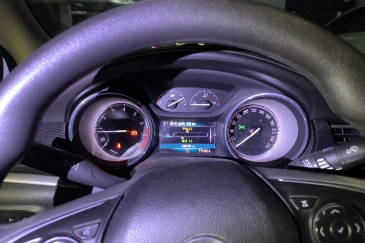 Used Buick Verano 2017 Sedan 20T Dual-Clutch Leading Model Instrument Cluster