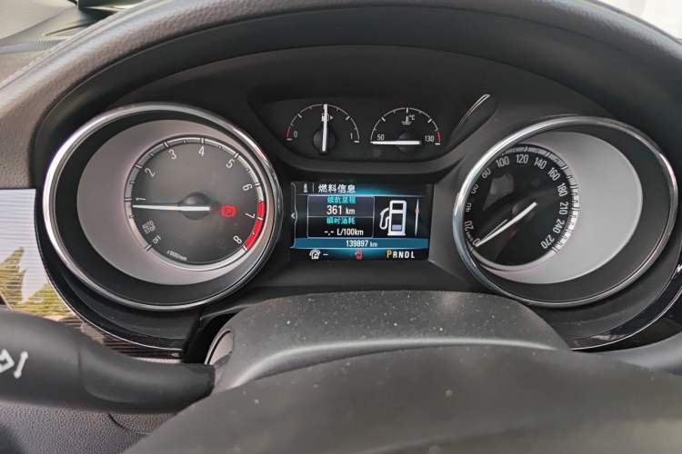 Used Buick Verano 2017 Sedan 20T Dual-Clutch Leading Model Instrument Cluster