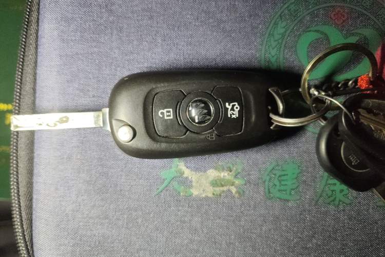 Used Buick Verano 2017 Sedan 20T Dual-Clutch Elite Model Interior 1