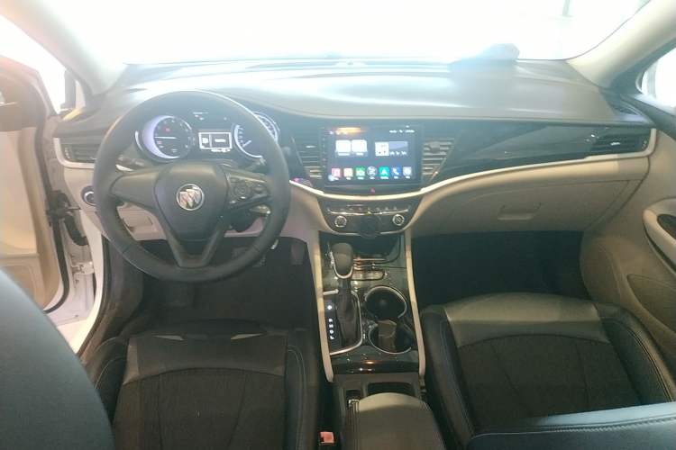 Used Buick Verano 2017 Sedan 15S Automatic Entry Model Interior 2