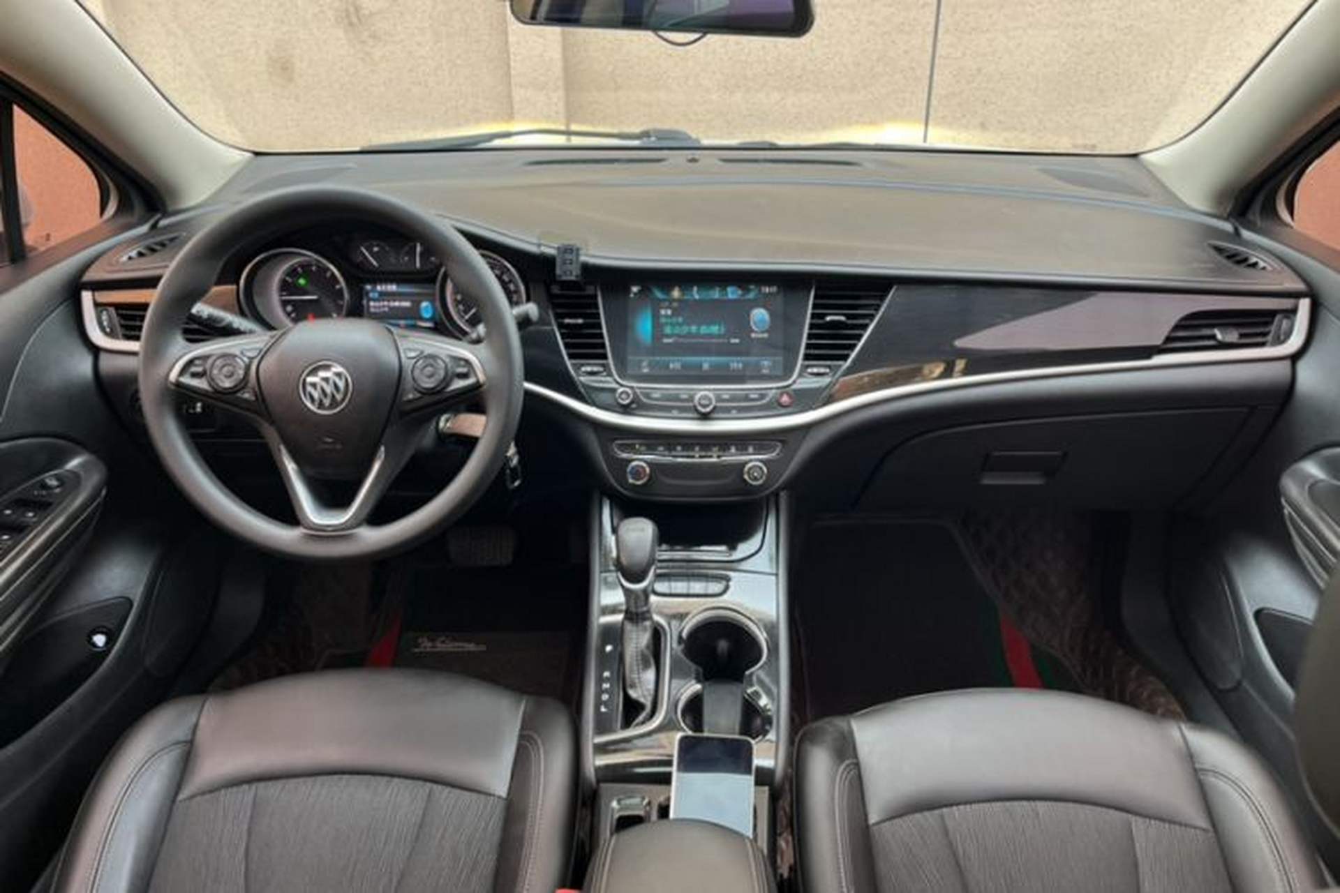 Used Buick Verano 2017 Sedan 20T Dual-Clutch Leading Model Interior 3