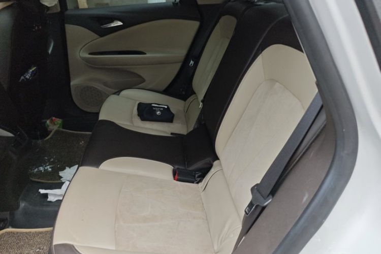 Used Buick Verano 2017 Sedan 15S Automatic Leading Model Interior 4