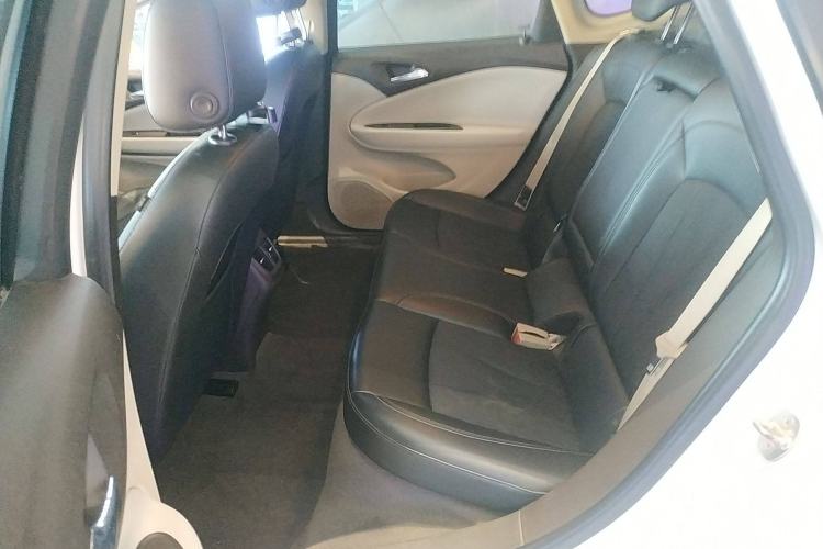 Used Buick Verano 2017 Sedan 15S Automatic Entry Model Interior 4