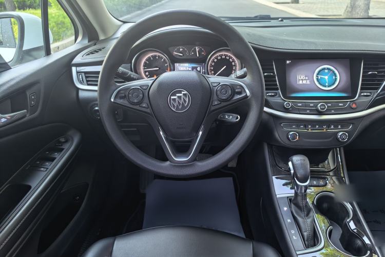 Used Buick Verano 2017 Sedan 20T Dual-Clutch Leading Model Interior 5