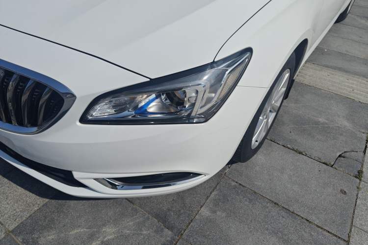 Used Buick Verano 2017 Sedan 15S Automatic Entry Model Left Front Headlight