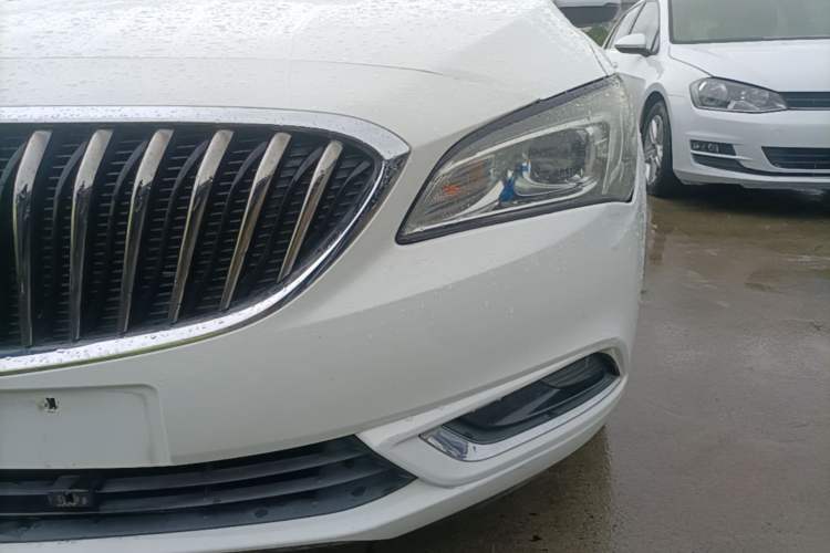 Used Buick Verano 2017 Sedan 15S Automatic Entry Model Left Front Headlight