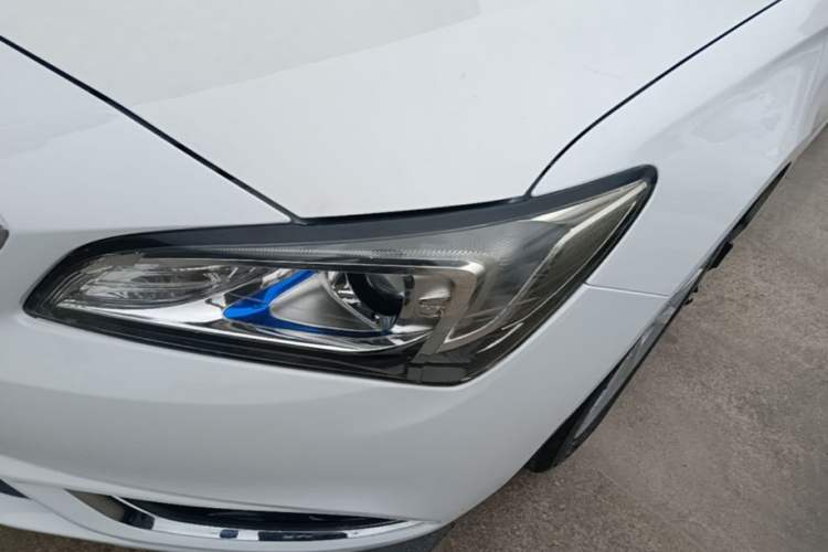 Used Buick Verano 2017 Sedan 15S Automatic Entry Model Left Front Headlight