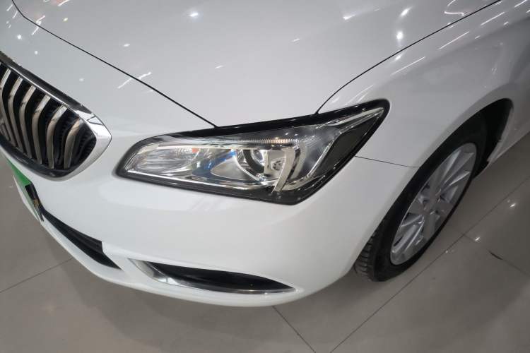 Used Buick Verano 2017 Sedan 15S Automatic Entry Model Left Front Headlight