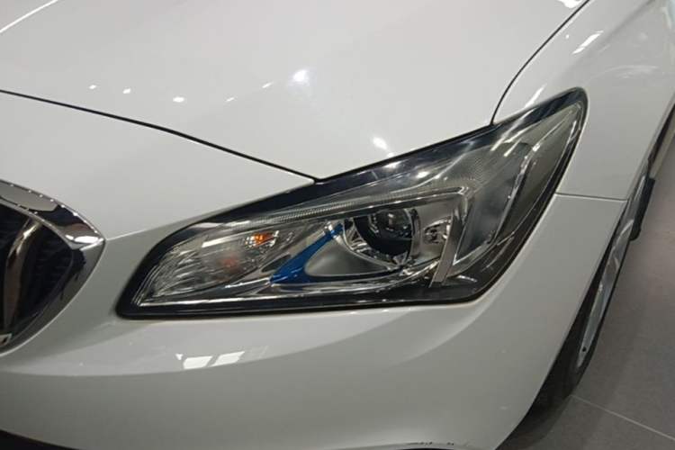 Used Buick Verano 2017 Sedan 15S Automatic Entry Model Left Front Headlight