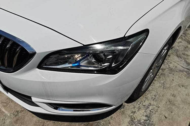 Used Buick Verano 2017 Sedan 15S Automatic Leading Model Left Front Headlight