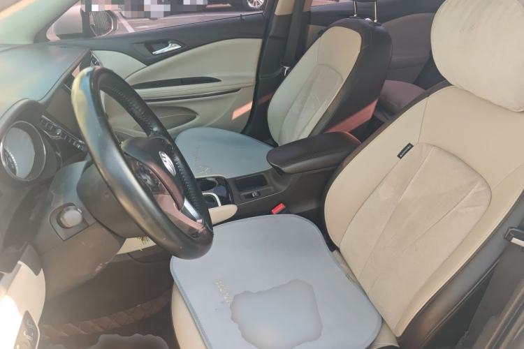 Used Buick Verano 2017 Sedan 15S Automatic Leading Model Left Front Seat