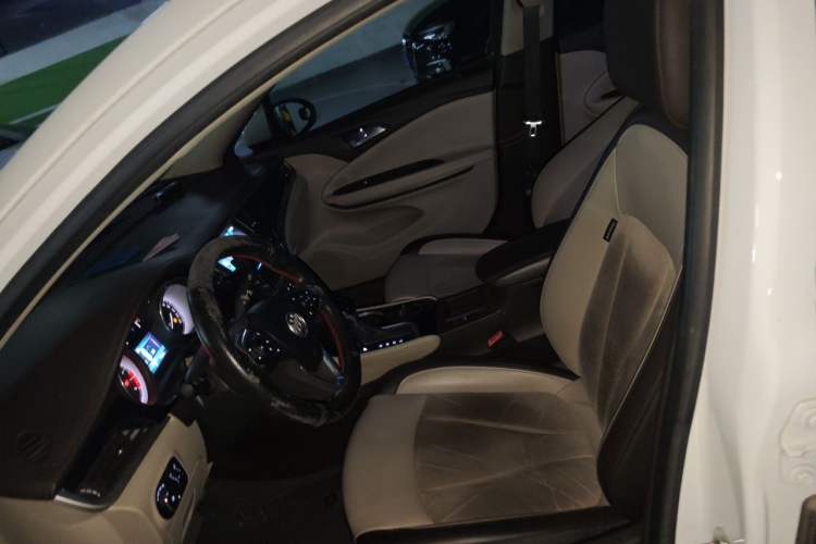 Used Buick Verano 2017 Sedan 15S Automatic Leading Model Left Front Seat