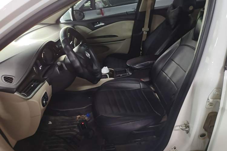 Used Buick Verano 2017 Sedan 15S Automatic Entry Model Left Front Seat