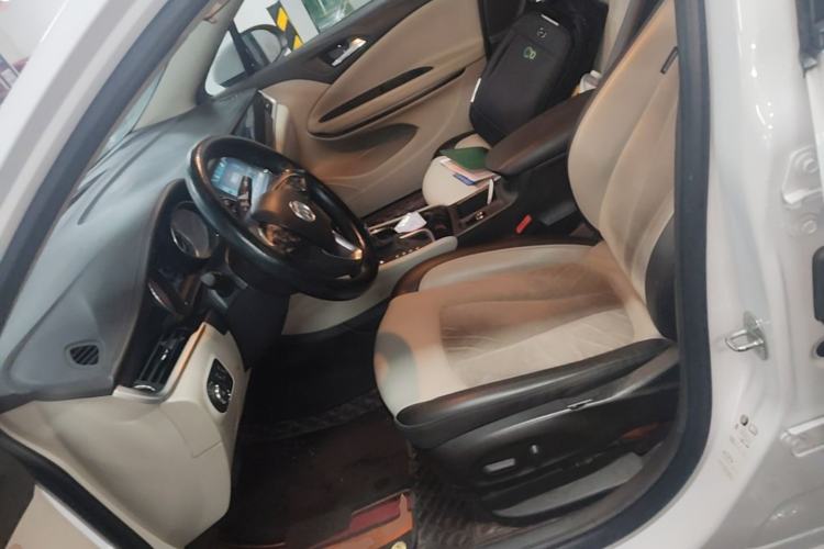 Used Buick Verano 2017 Sedan 15S Automatic Leading Model Left Front Seat