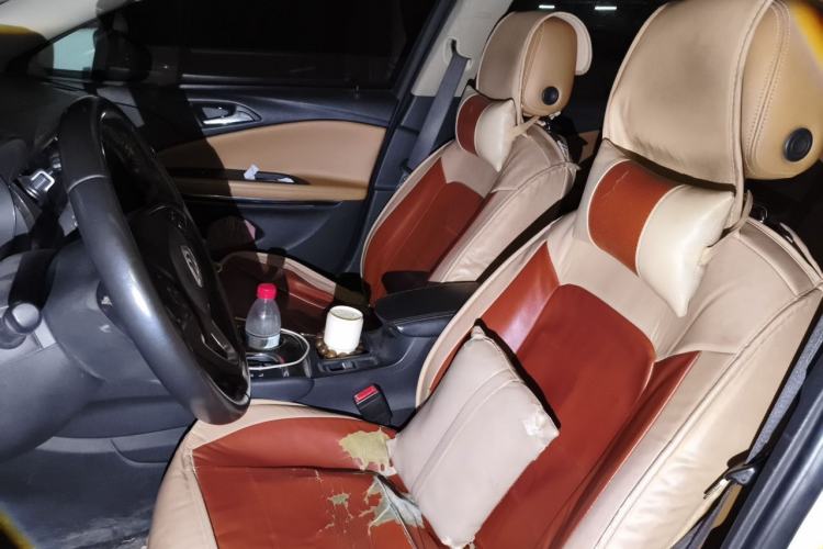 Used Buick Verano 2017 Sedan 20T Dual-Clutch Flagship Model Left Front Seat