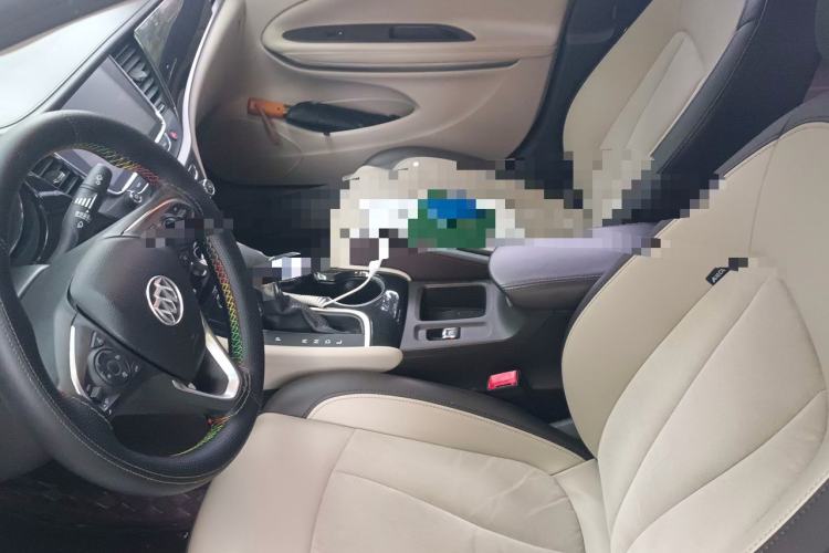 Used Buick Verano 2017 Sedan 15S Automatic Leading Model Left Front Seat
