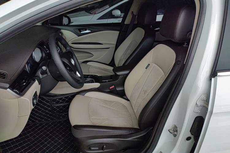 Used Buick Verano 2017 Sedan 15S Automatic Leading Model Left Front Seat
