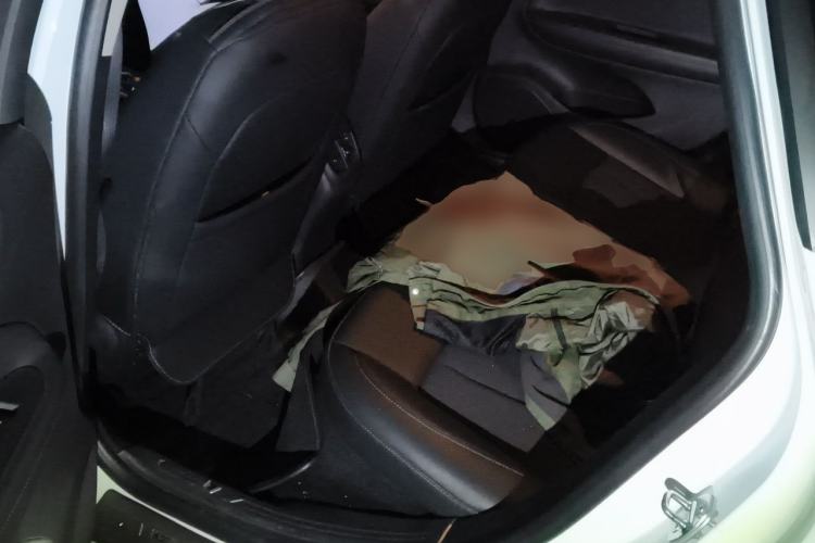 Used Buick Verano 2017 Sedan 20T Dual-Clutch Leading Model Left Rear Seat