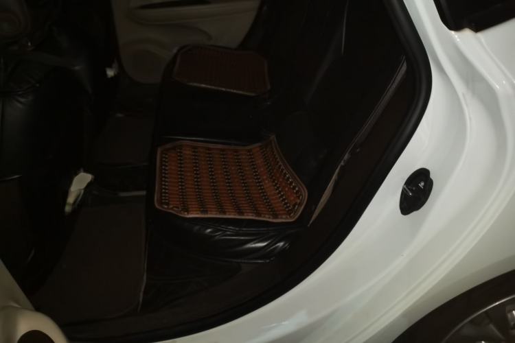 Used Buick Verano 2017 Sedan 15S Automatic Leading Model Left Rear Seat