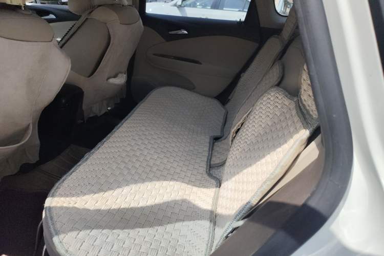 Used Buick Verano 2017 Sedan 15S Manual Entry-Level Model Left Rear Seat