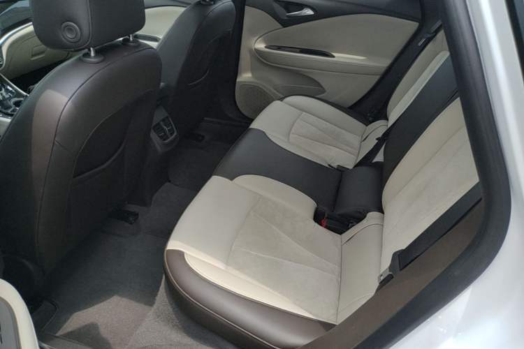Used Buick Verano 2017 Sedan 15S Automatic Leading Model Left Rear Seat
