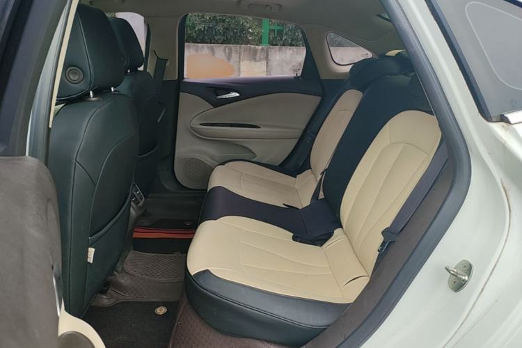 Used Buick Verano 2017 Sedan 15S Automatic Leading Model Left Rear Seat