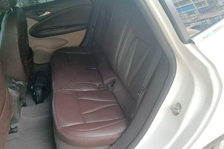 Used Buick Verano 2017 Sedan 15S Automatic Leading Model Left Rear Seat