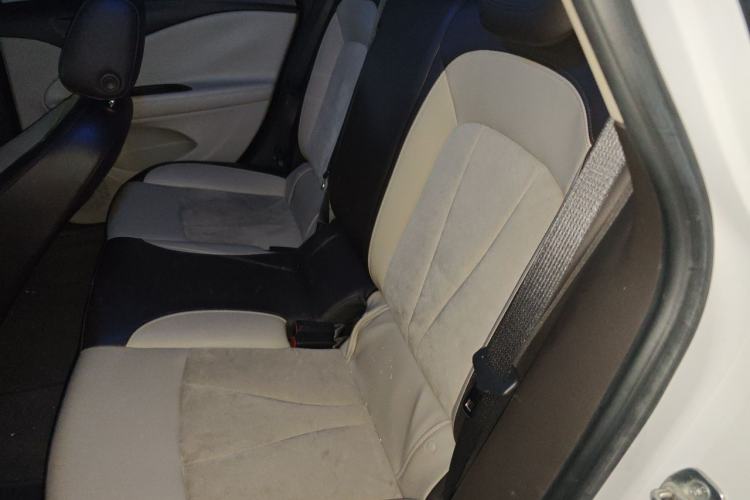Used Buick Verano 2017 Sedan 15S Automatic Leading Model Left Rear Seat